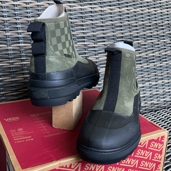 Vans Colfax Boot Suede Grape Leaf/Black WMNS - Picture 10 of 16